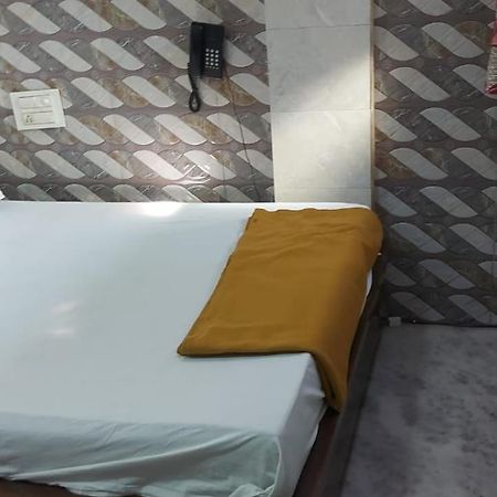 Glitz Hotels Sai Guest House - Nr Inorbit Mall Vashi Navi Mumbai Ngoại thất bức ảnh