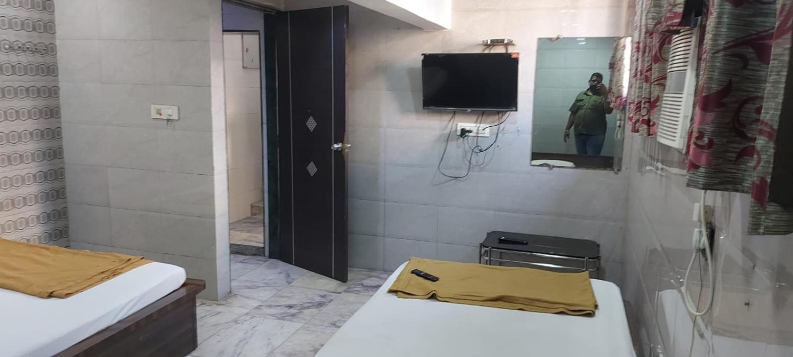 Glitz Hotels Sai Guest House - Nr Inorbit Mall Vashi Navi Mumbai Ngoại thất bức ảnh