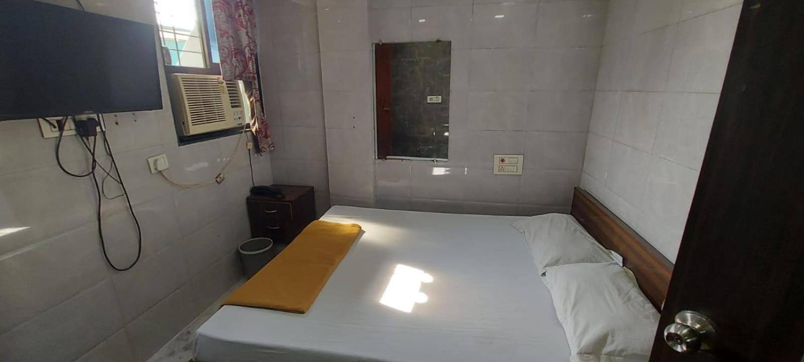 Glitz Hotels Sai Guest House - Nr Inorbit Mall Vashi Navi Mumbai Ngoại thất bức ảnh