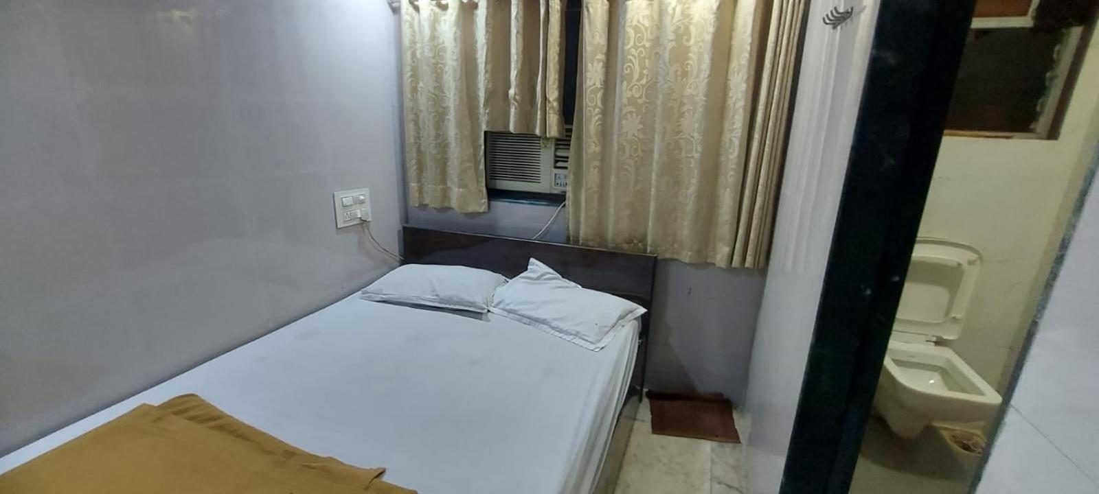 Glitz Hotels Sai Guest House - Nr Inorbit Mall Vashi Navi Mumbai Ngoại thất bức ảnh